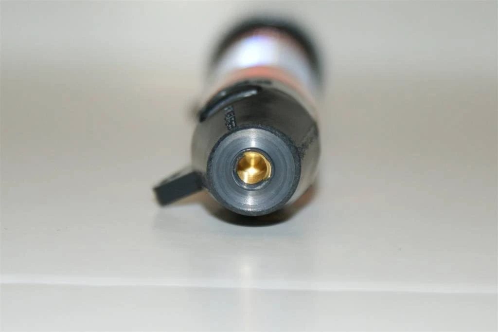 Yak-Attack VISIpole Light 1/4"-20 Female Threaded Connection - Image 2
